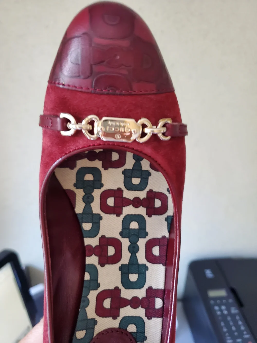 Gucci Burgundy Suede Pump with Gold Hardware